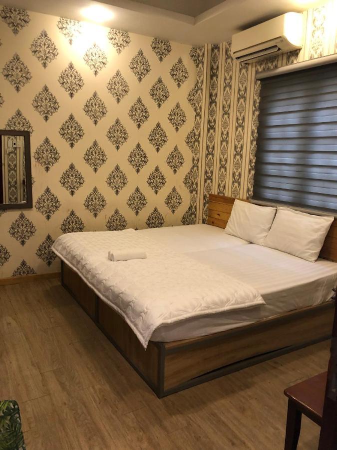 Hotel Quynh Anh Хошимин Екстериор снимка
