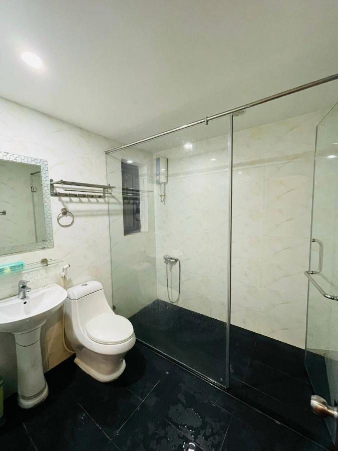 Hotel Quynh Anh Хошимин Екстериор снимка